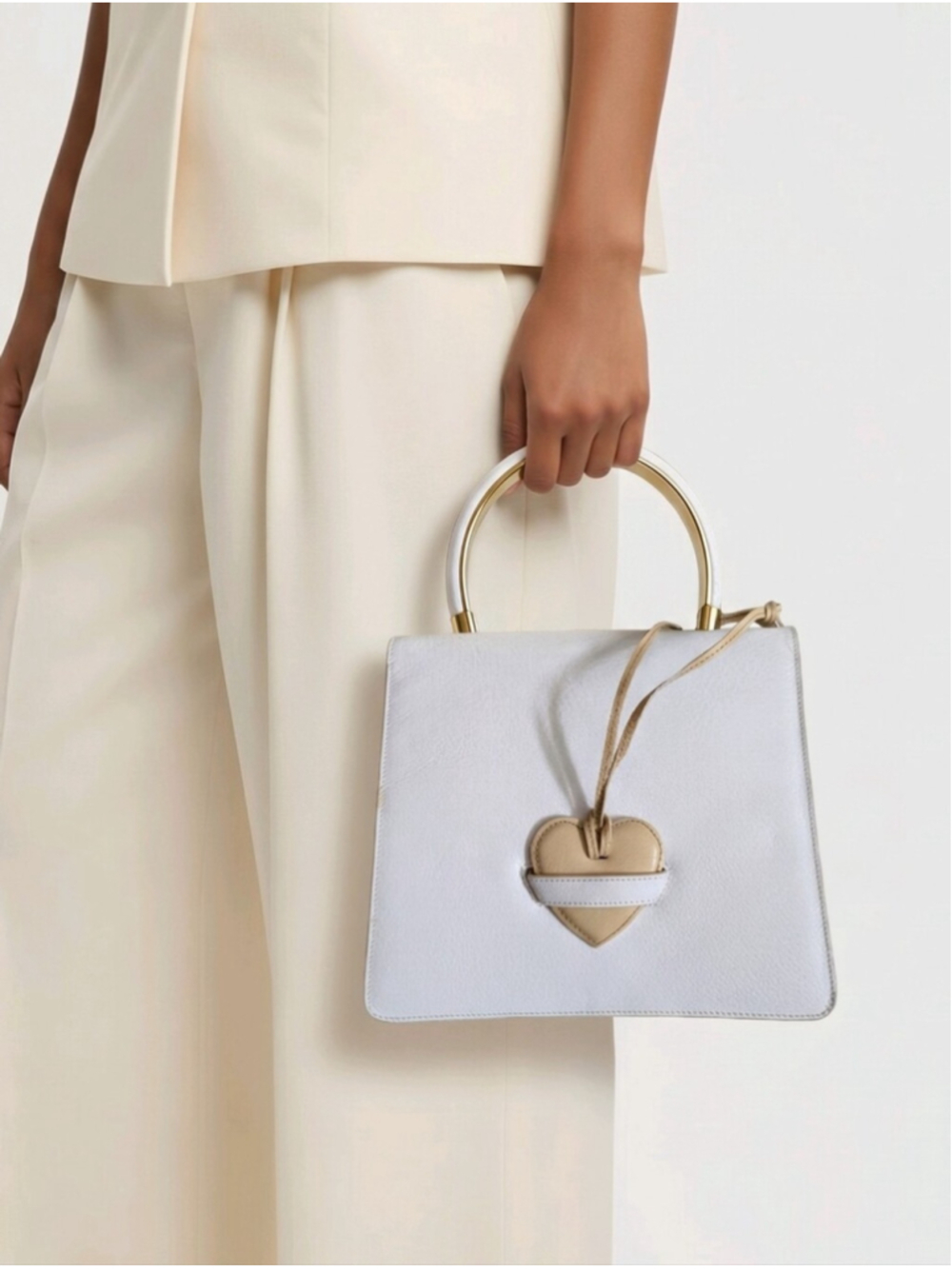 6X HP Vintage Moschino Redwall Bag